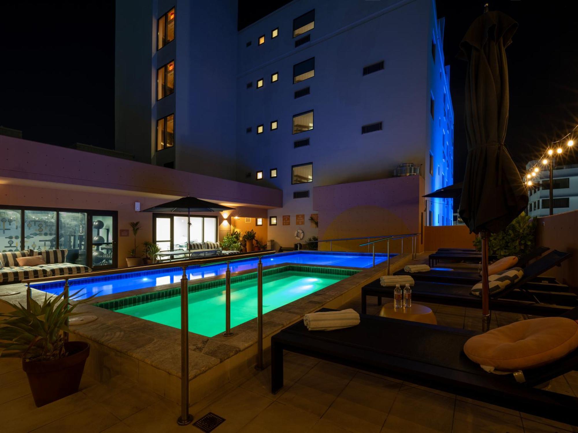 Hibird- Apartment And Suites Hotel San Juan Exterior foto
